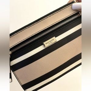 kate spade wristlet